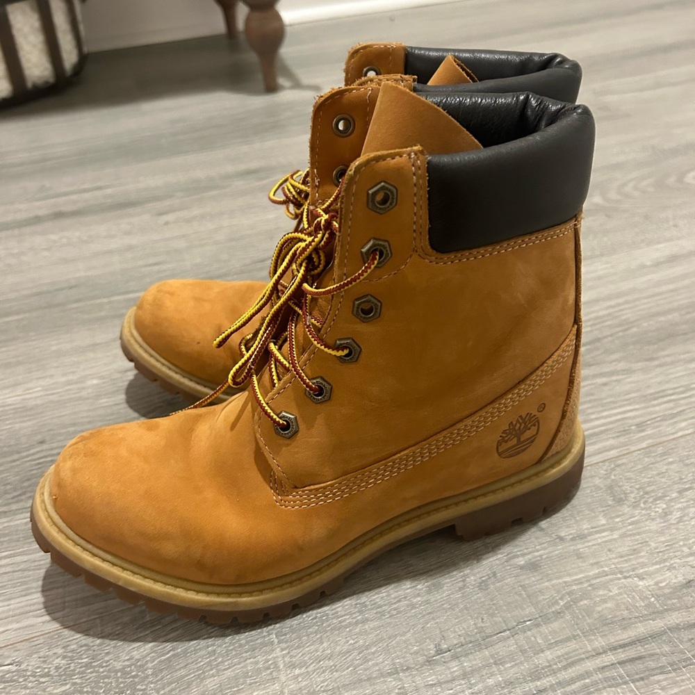 ladies Timberland premium boots